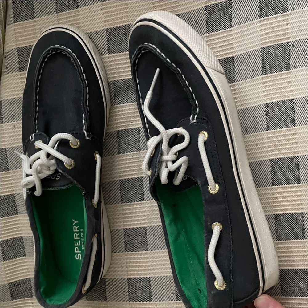 Boat Shoes Navy - Sperry Shoes WORN ONCE - Picture 4 of 4
